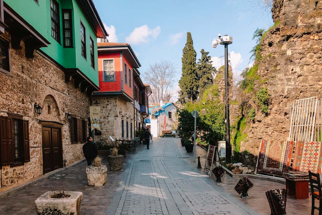 Antalya Kaleiçi gezilecek yerler: 13 nokta ile gezi rehberi