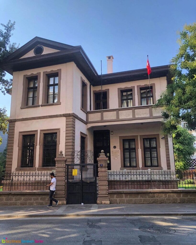 Atatürk Evi Müzesi
