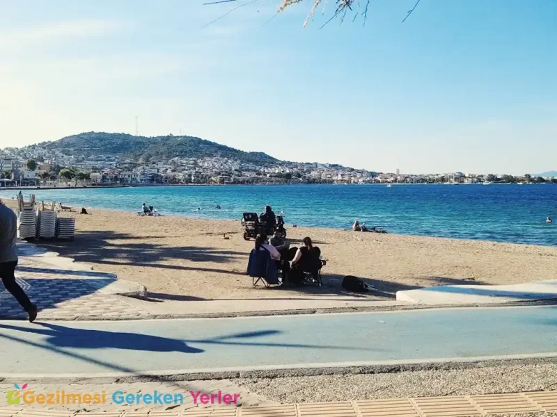 Yeni Foça Halk Plajı