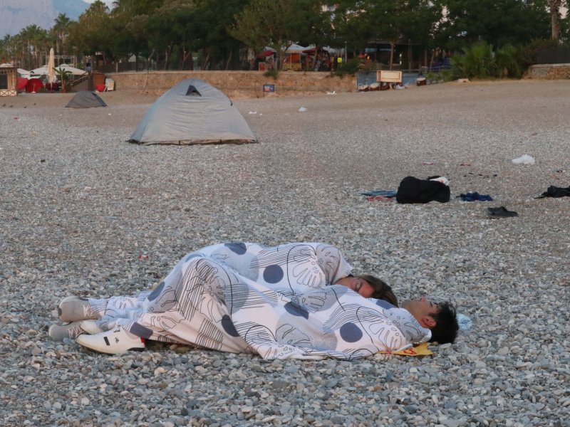 Antalya’da Çadırdan Plaja Uyanmak İçin En Mantıklı Tercihler